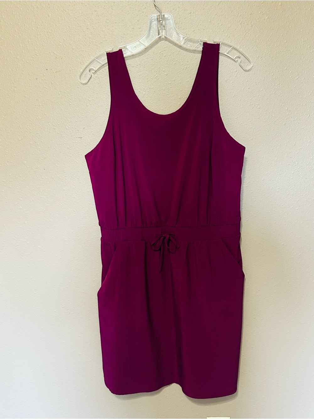 All In Motion Plum Magenta Ladies Performance Pocket Sleeveless Active Dress M.